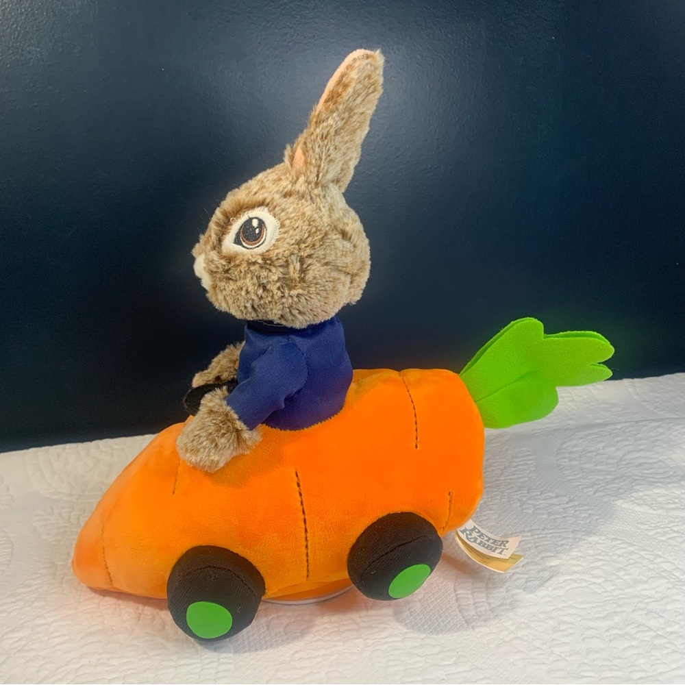 Beatrix Potter Movie MUSICAL MOVING PETER RABBIT IN CARROT CAR 13" Plush STUFFED